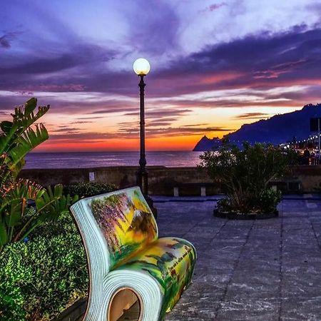 Torrevarata Vacanze Villa Santa Teresa Di Riva Buitenkant foto