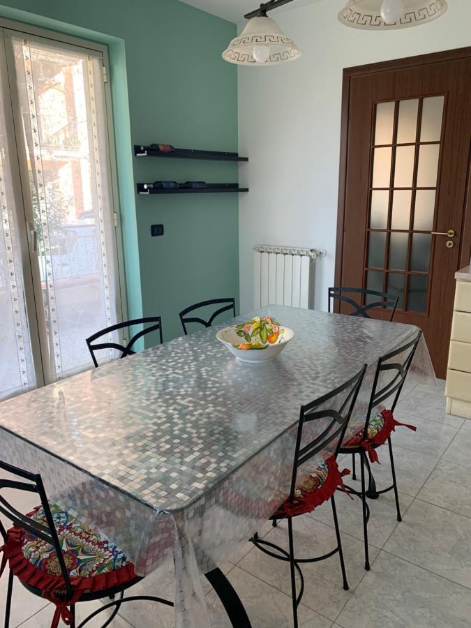 Torrevarata Vacanze Villa Santa Teresa Di Riva Buitenkant foto